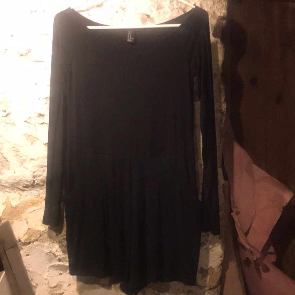 Forever 21 long sleeve shirt with pockets size M